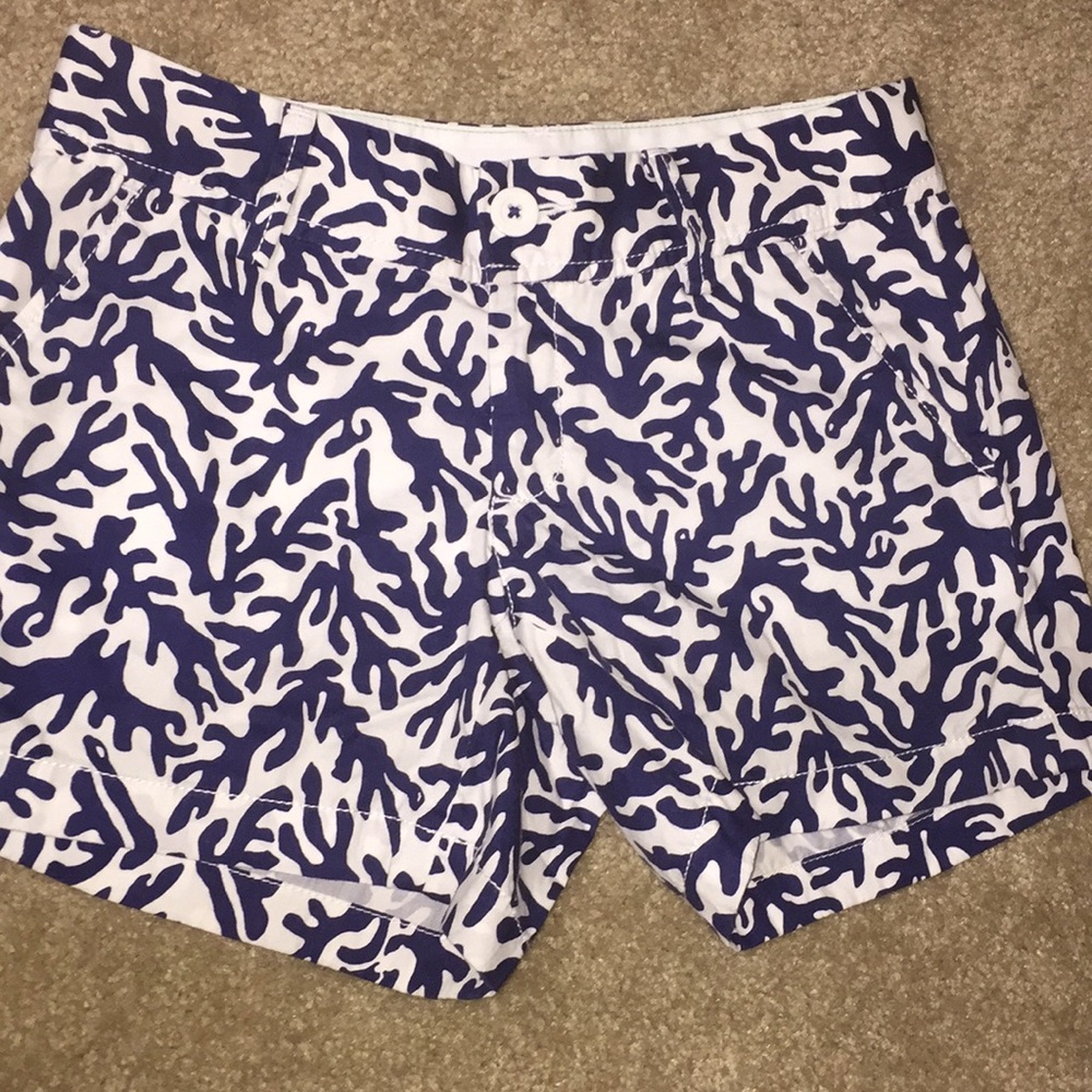 Lilly Pulitzer Callahan shorts size 2